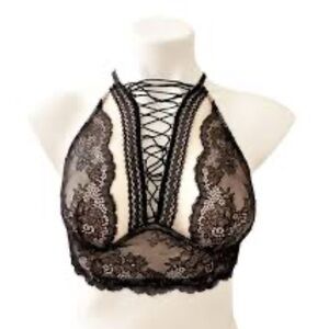 Victoria’s Secret High neck Elegant Black Lace Bralette XS